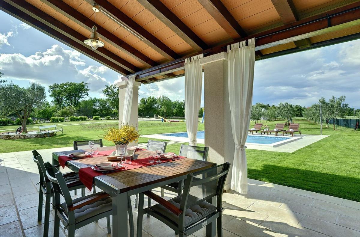 Villa Zara Marcana Екстер'єр фото