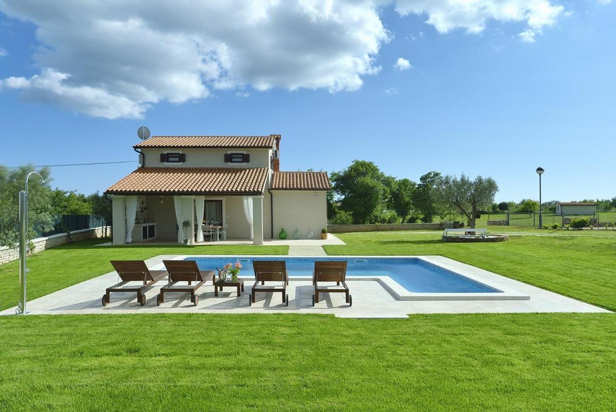 Villa Zara Marcana Екстер'єр фото